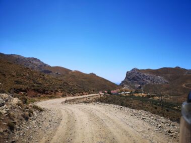 Schotterpiste auf Kreta
