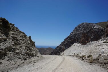 Schotterpiste auf Kreta